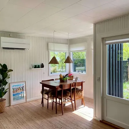 度假居 Cozy House Near