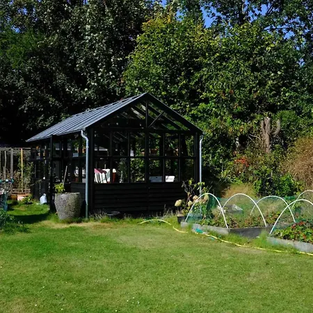 Cozy House Near 度假居 Vejby